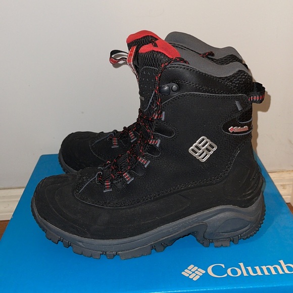 Columbia Boot - Picture 3 of 3